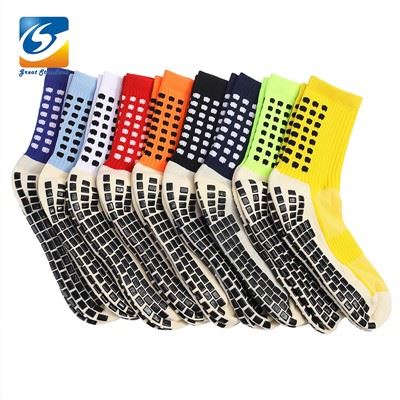 Grip pretslīdes futbola zeķes
